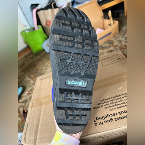 Sorel Flurry boots snow / winter youth size 5 - Picture 15 of 16